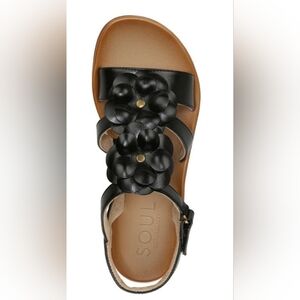 SOUL Naturalizer Black Floral Appliqué Leather Sandals